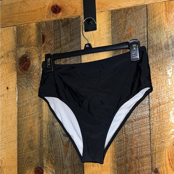 NWOT bikini bottoms - Picture 1 of 1